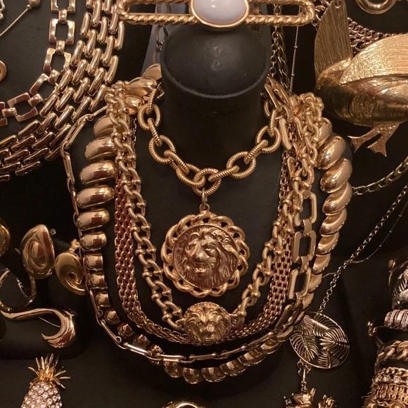 2 pounds vintage modern jewelry ~ unsearched untested wearable craft repair junk - Picture 3 of 7